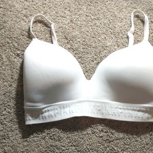 PINK by VS Wear Everywhere Wireless Lightly Lined